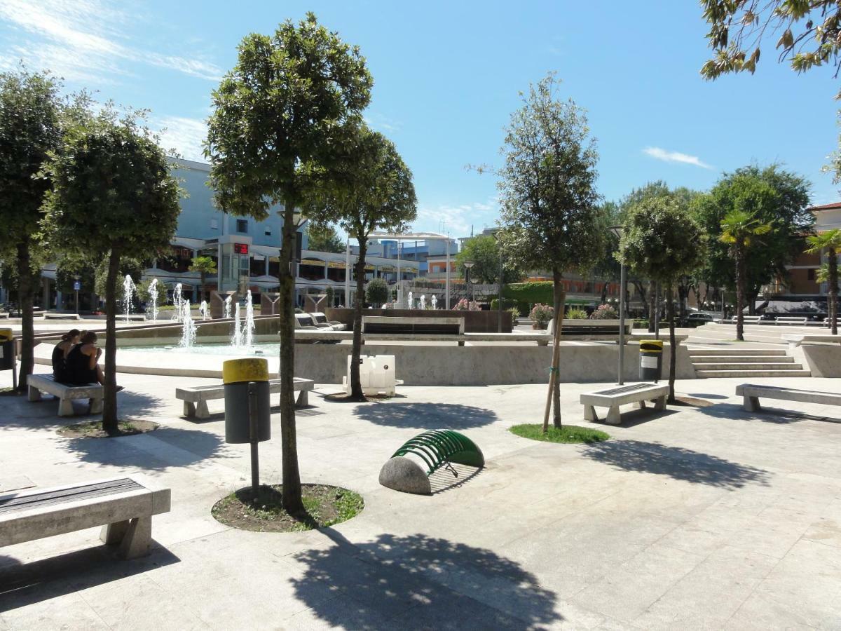 Gabbiano - Appartamenti Bibione Exteriör bild