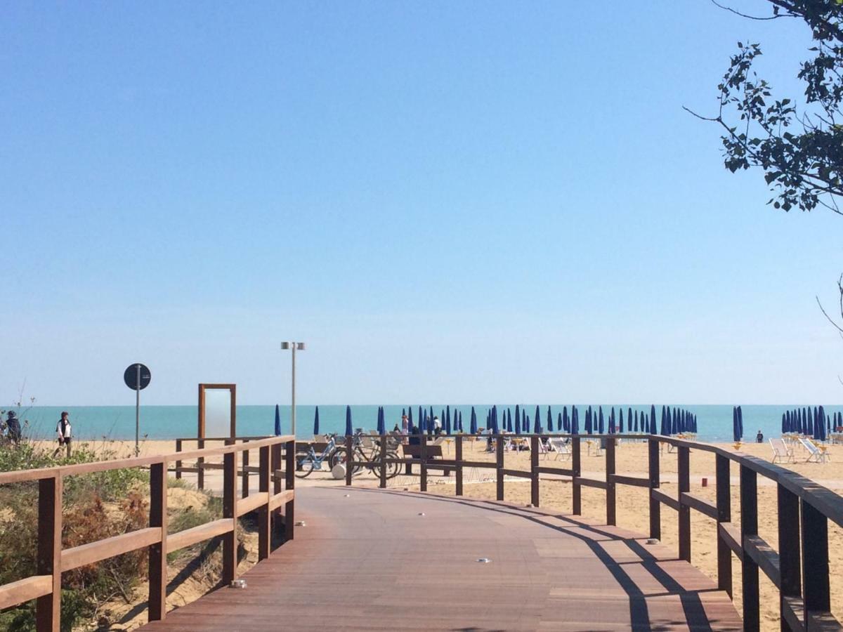 Gabbiano - Appartamenti Bibione Exteriör bild