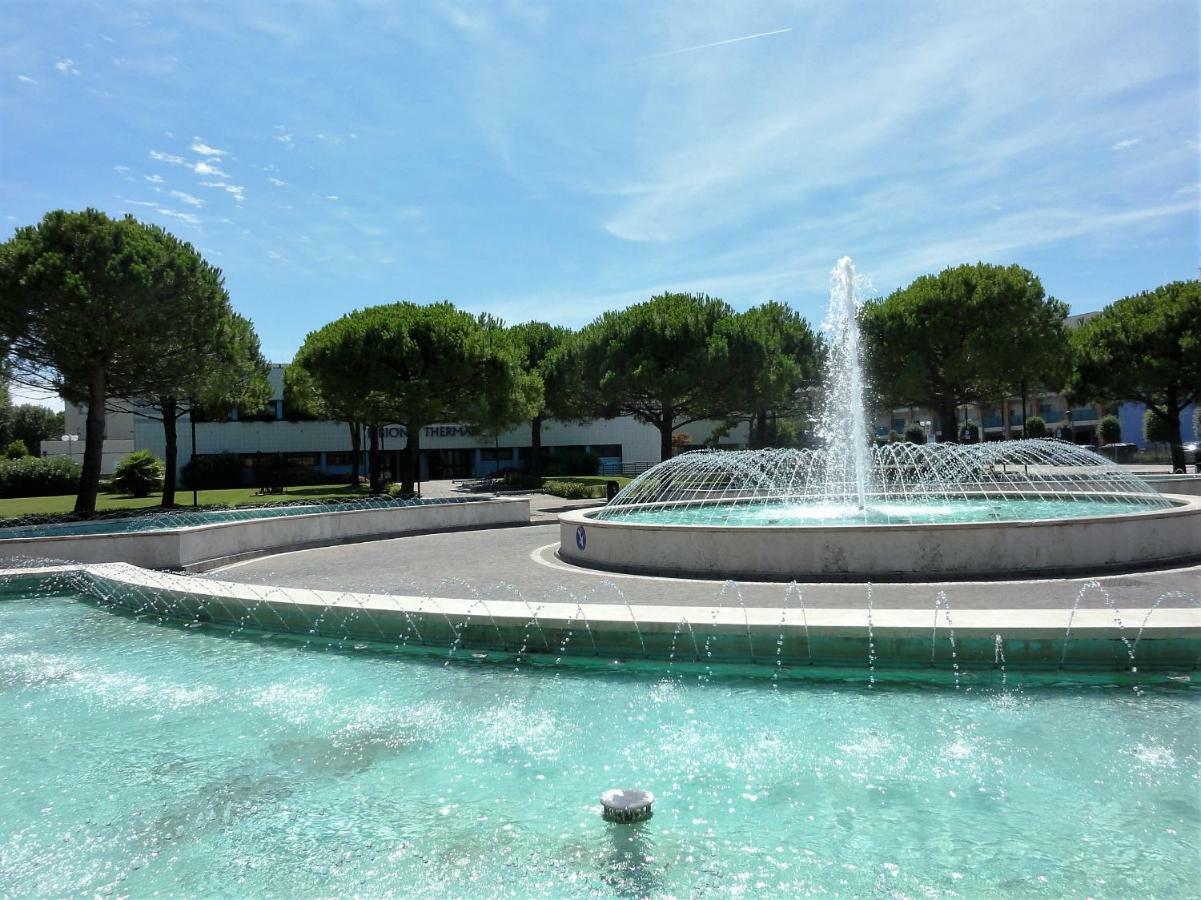 Gabbiano - Appartamenti Bibione Exteriör bild