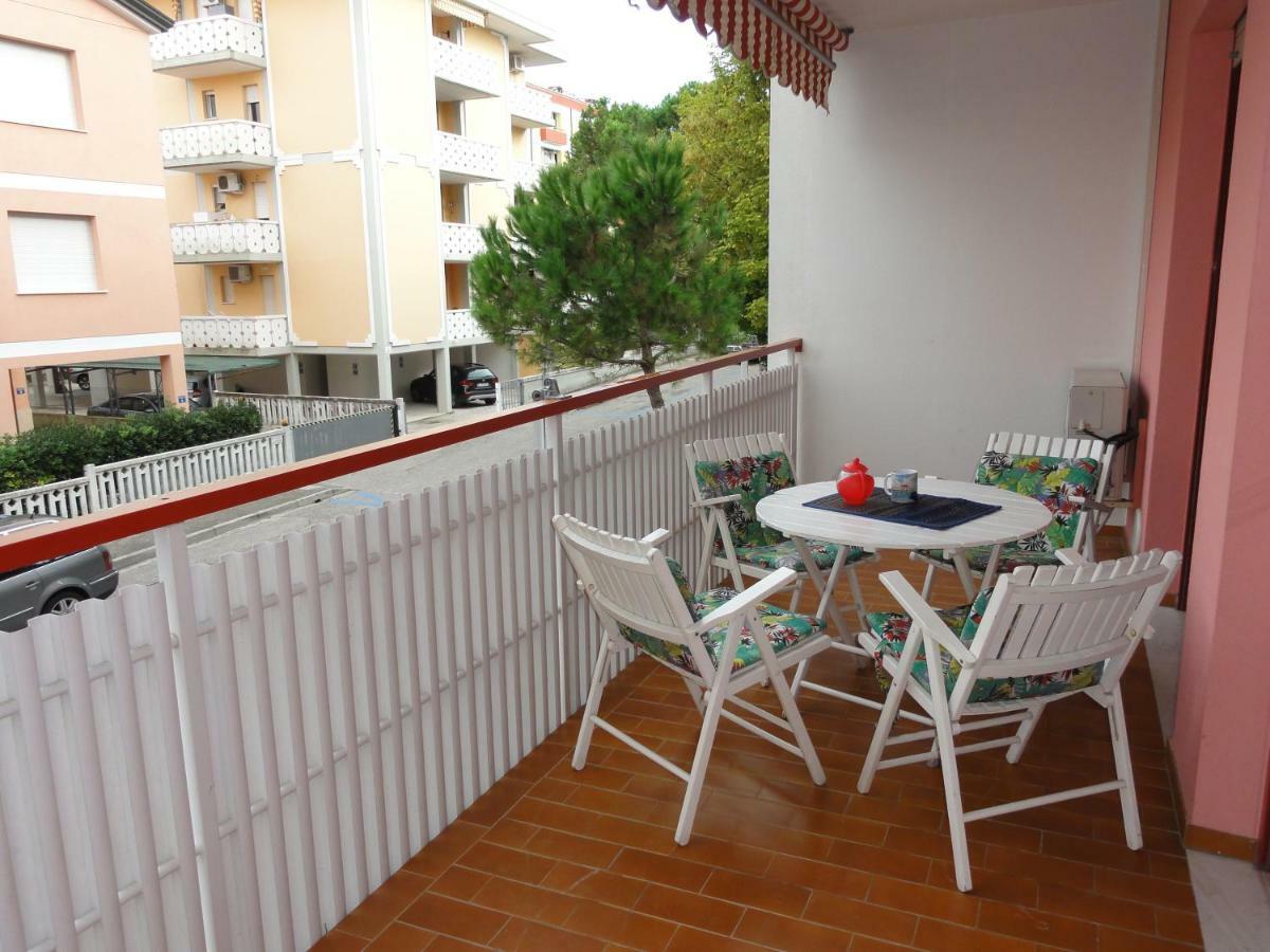 Gabbiano - Appartamenti Bibione Exteriör bild